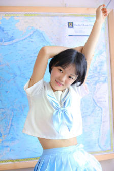 女士开襟乳液狂飙